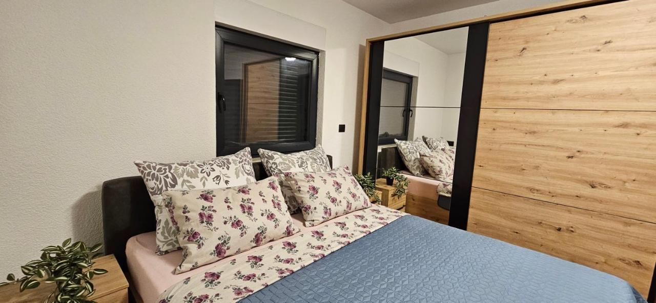Betty Apartments Borik - Whole Ground Floor Rovinj Ngoại thất bức ảnh